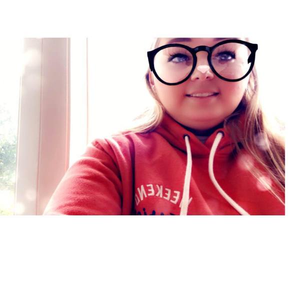 Meet your Posher, Lashauna - Picture 1 of 1